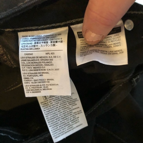 LEVI’S size 12 black cropped  jeans stretch wide leg denim NWOT - Picture 8 of 14